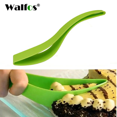 Easy Grip Cake Slicer and Server