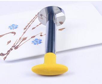 Stainless Steel Pineapple Peeler